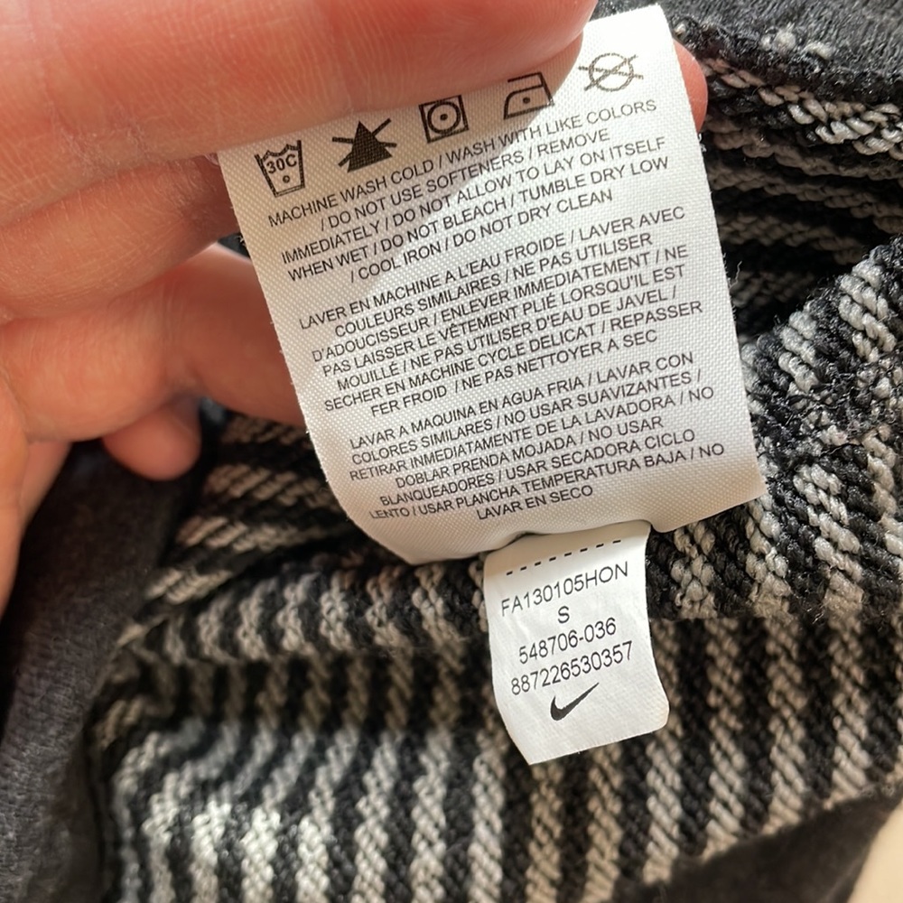 nike dri-fit basic pullover - Picture 8 of 8